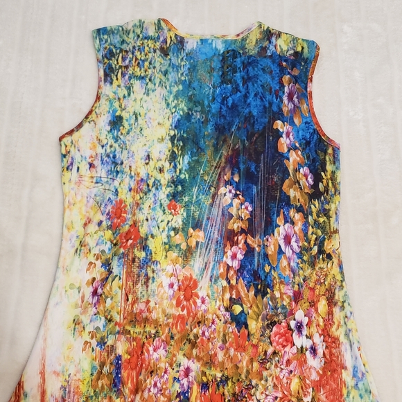 BOGO Free🦋 Lily by Firmiana Long Floral Asymmetrical Hemline Top - Picture 13 of 13